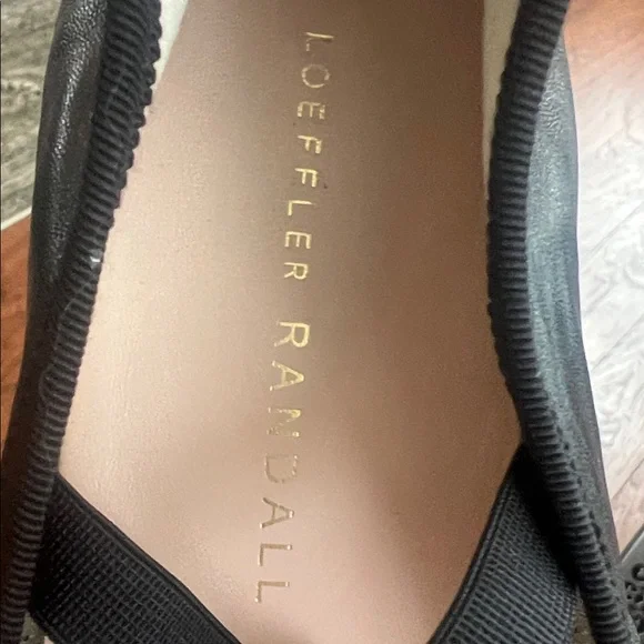 Black Leonie Ballet Flats - Picture 2 of 7